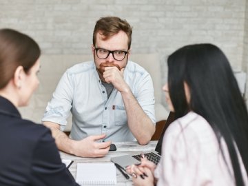 亞馬遜歐代英代可以使用他人信息嗎？