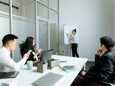 TikTok Shop東南亞電商潑水節(jié)營銷策略與選品指南：潑水大戰(zhàn)，蓄勢待發(fā)！