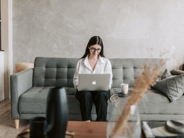 香港持牌銀行開戶的五大核心優(yōu)勢解析
